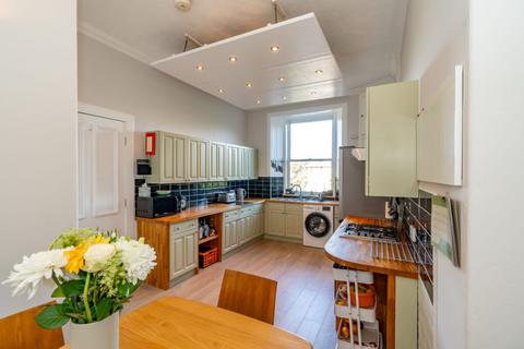 8/6 Balfour Place, Edinburgh, EH6 5DW