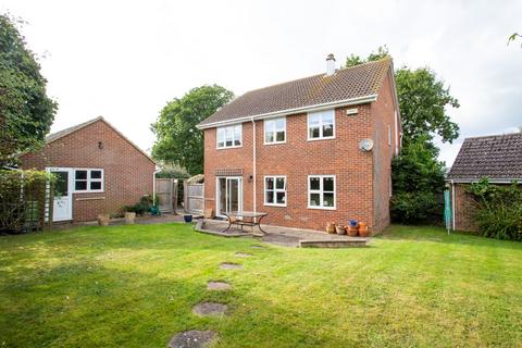 14 Shepherdsgate Drive, Herne Bay, CT6 7TX