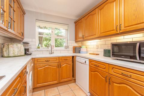14 Shepherdsgate Drive, Herne Bay, CT6 7TX