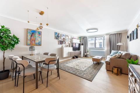 3 bedroom flat for sale, Hereford Road, Notting Hill Gate, London, W2