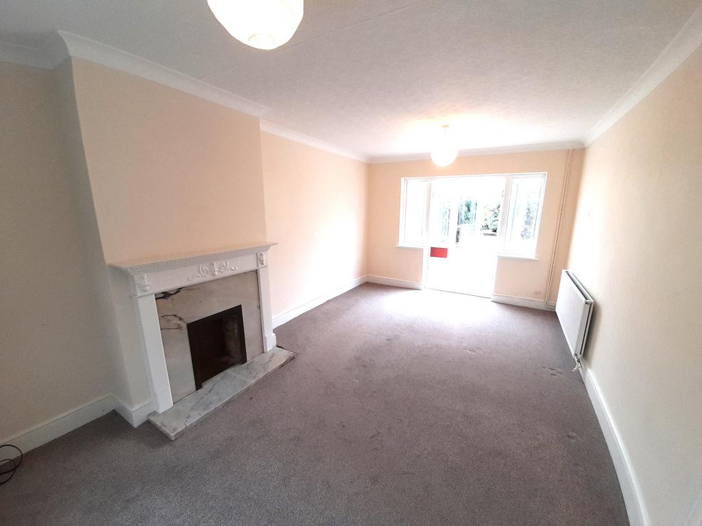 Heather Lane, West Drayton, Greater London, UB7 3 bed semidetached
