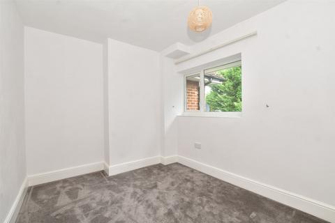 45a Merland Rise, Epsom, KT18 5RN