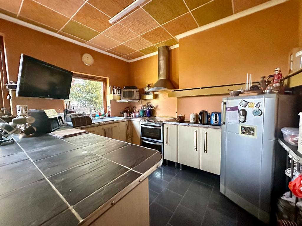 Church Road, Harold Wood, Romford 4 bed semidetached house for sale