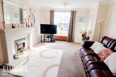 2 Bark Meadows, Dodworth, Barnsley, S75 3JB