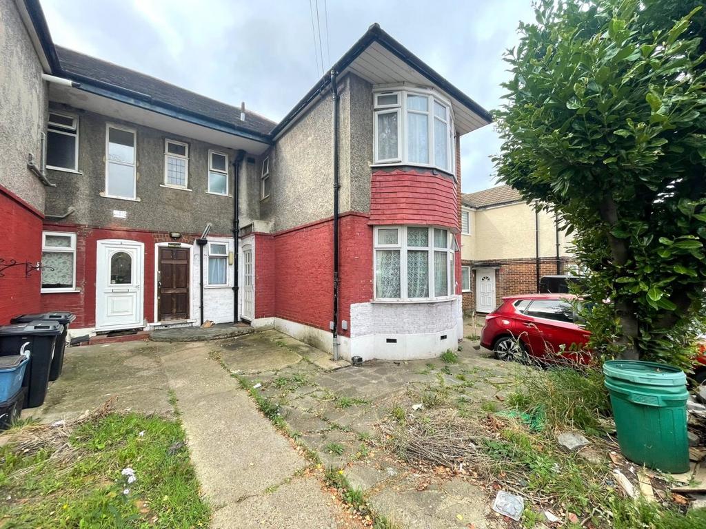 Abbey Road, Newbury Park 2 bed property for sale £300,000