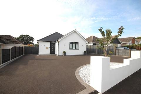 4 bedroom bungalow for sale, Fontmell Road, Broadstone, Dorset, BH18
