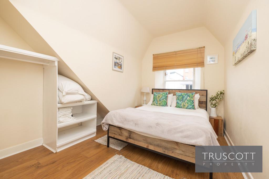 Double Bedroom 2