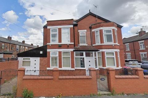 154 Derby Road, Salford, M5 5BB