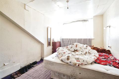 4 bedroom terraced house for sale - Burdale Place, Bradford, West Yorkshire, BD7