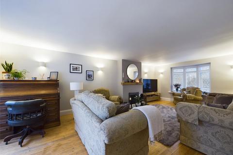 56 Joyner Road, Cheltenham, GL51 0UR