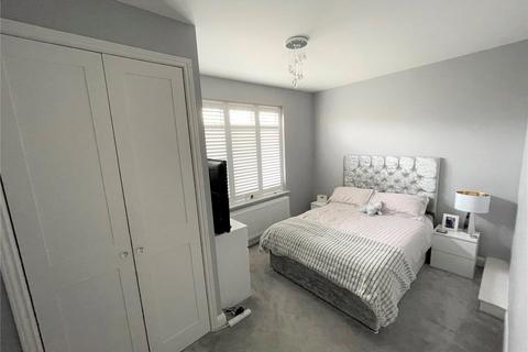 4 bedroom semi-detached house for sale, Buckingham Avenue, South Welling, Kent, DA16