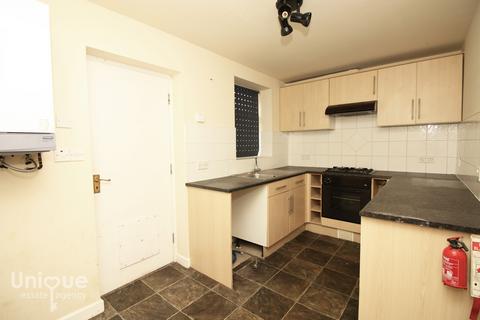 2 bedroom terraced house for sale - Mount Street, Fleetwood, Lancashire, FY7