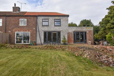 4 bedroom end of terrace house for sale - New Row, Fimber, Driffield YO25