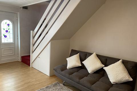 39 Broadmayne Road, Poole, BH12 4EH