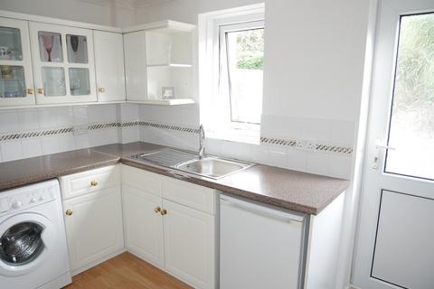 39 Broadmayne Road, Poole, BH12 4EH