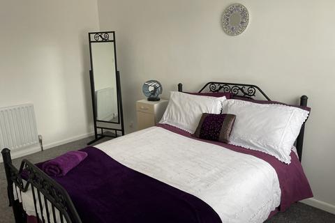 39 Broadmayne Road, Poole, BH12 4EH