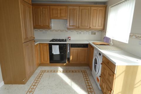 3 bedroom detached house to rent, Dryland Mews, Hucclecote, Gloucester