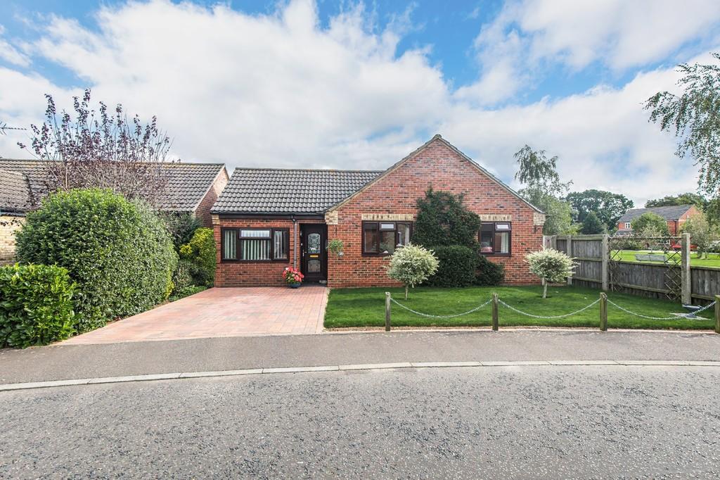 Briston 3 bed detached bungalow for sale £375,000