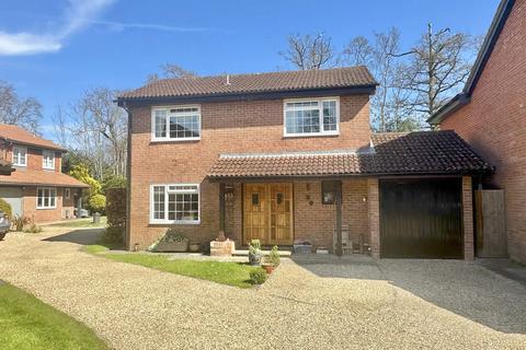 Clarendon Park, Lymington SO41