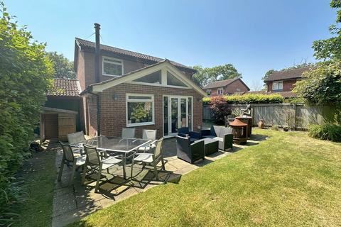 4 bedroom detached house for sale, Clarendon Park, Lymington SO41