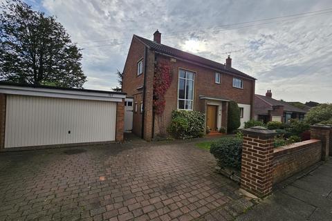 4 bedroom detached house to rent, Harlsey Road, Hartburn