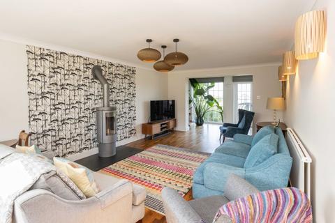 undefined, Large Detached Family Home in Flimwell