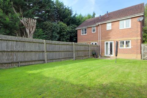 2 bedroom semi-detached house to rent, Winnersh, Wokingham