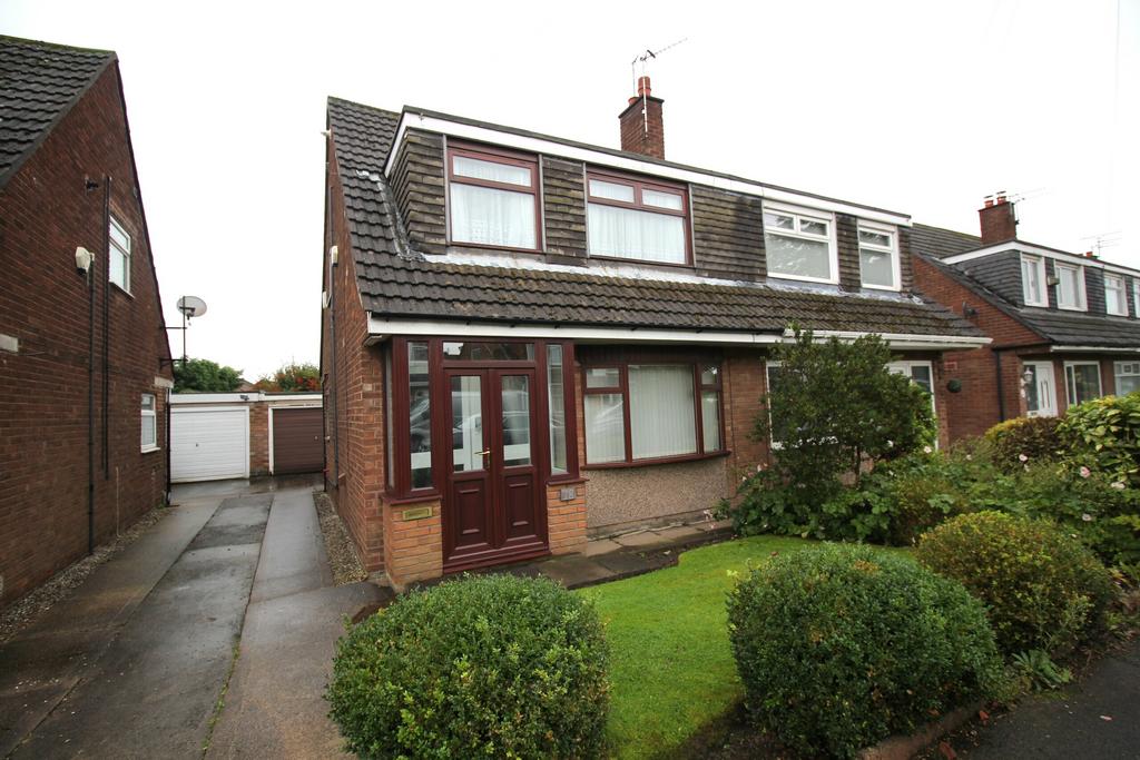 Shetland Way Davyhulme 3 bed semidetached house for sale £269,950