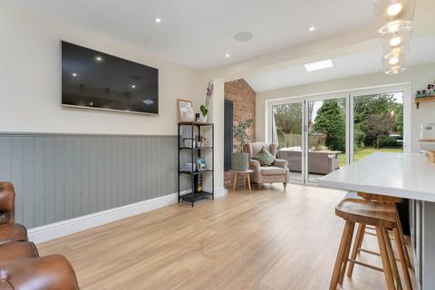 18 Itter Crescent, Paston, Peterborough, PE4 6SW