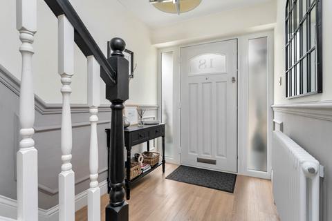 18 Itter Crescent, Paston, Peterborough, PE4 6SW