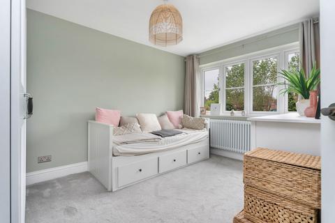 18 Itter Crescent, Paston, Peterborough, PE4 6SW