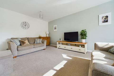 43 Sutton Crescent, Barton Under Needwood, Burton-on-trent, DE13 8FE