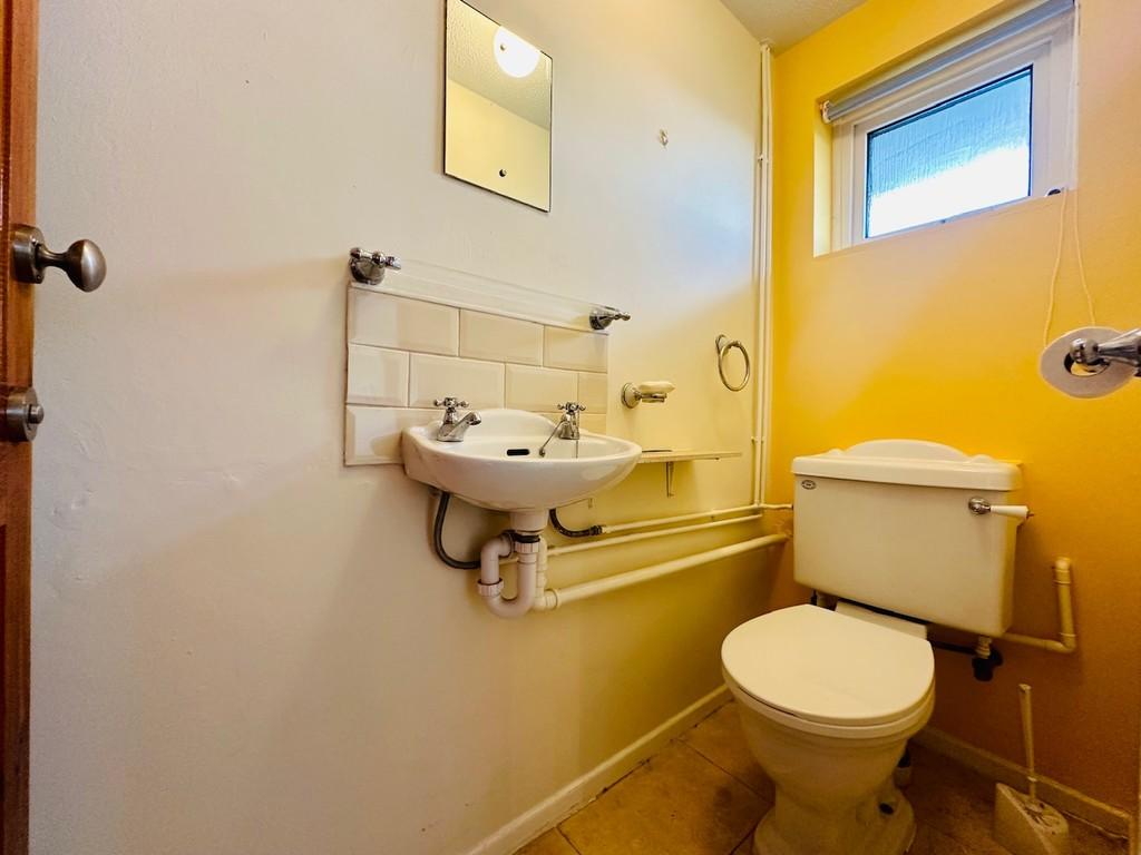 Elford Crescent, Plympton, Plymouth 3 bed link detached house for sale