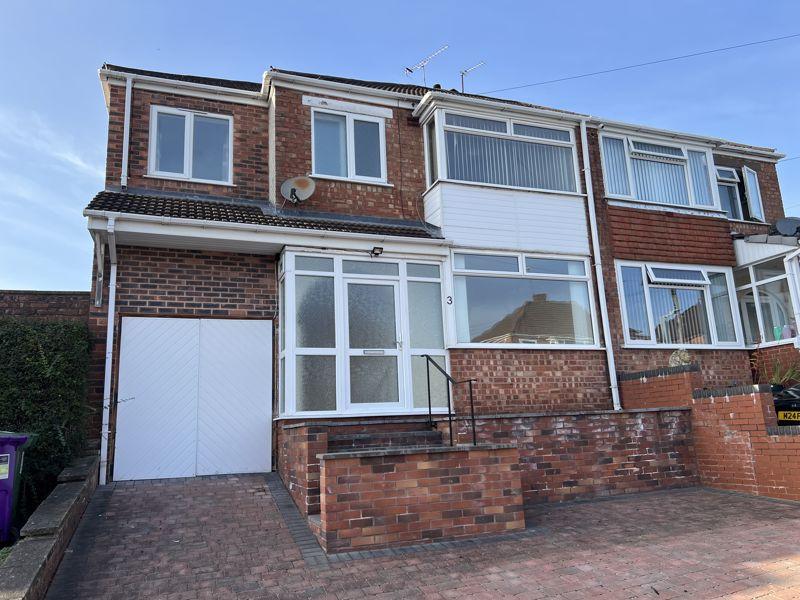 Kendal Rise, Claregate, Wolverhampton WV6 9LB 4 bed semidetached house