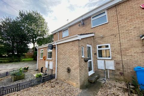 2 bedroom terraced house to rent - Crinan Drive, Ings Bridge Estate, Hull, East Yorkshire, HU6