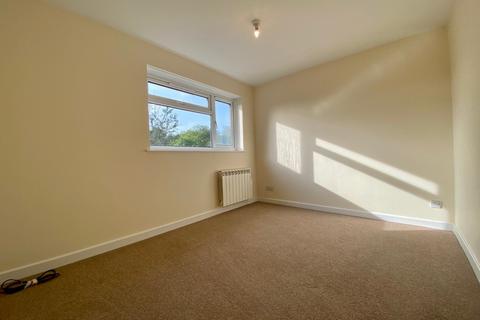 2 bedroom terraced house to rent, Crinan Drive, Ings Bridge Estate, Hull, East Yorkshire, HU6