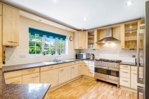 3 Badger Close, Ilkley, LS29 9TD