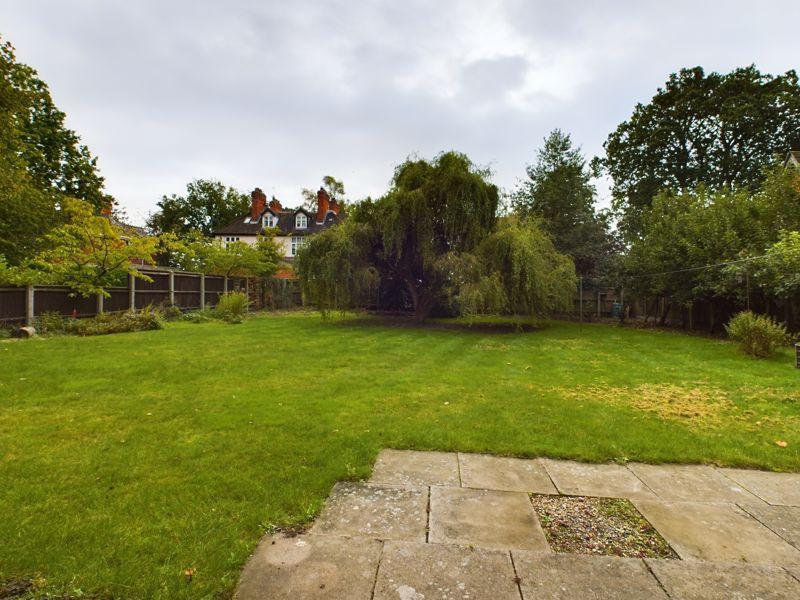 Enclosed Rear Garden