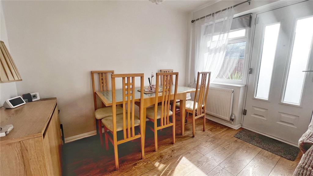 Lounge/ Dining Room