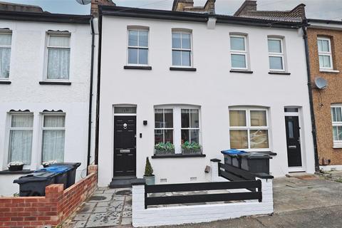68 Bynes Road, South Croydon, CR2 0PR