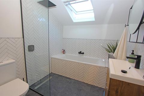 68 Bynes Road, South Croydon, CR2 0PR