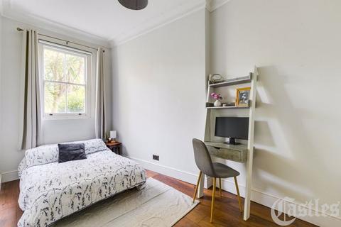Flat 2, 14 Hornsey Rise, London, N19 3SB