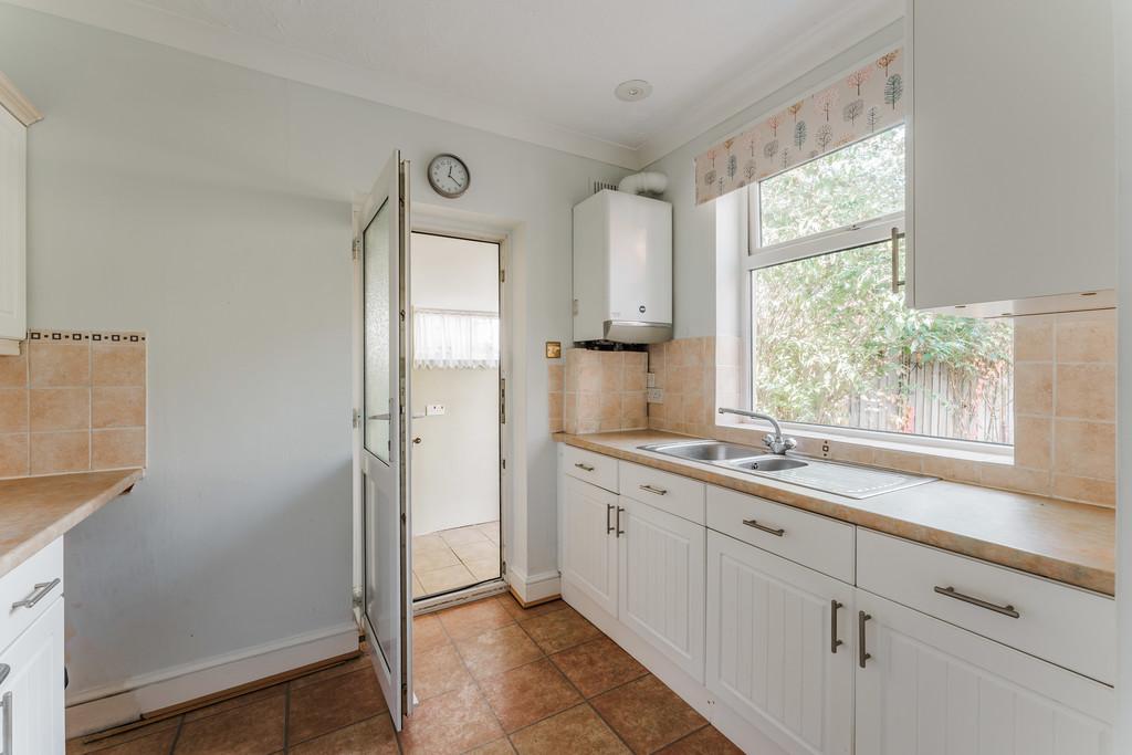 Beechwood Drive, Norwich 2 bed semidetached bungalow £250,000