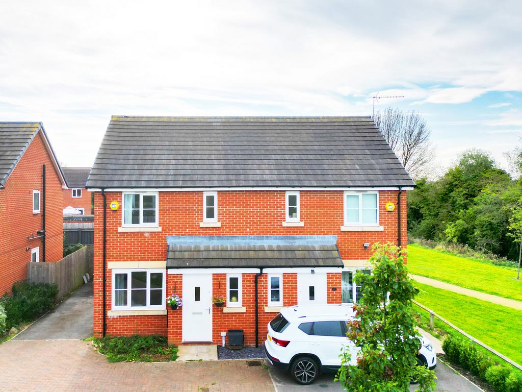 Ivens Grove, Coventry, CV2 3 bed semidetached house for sale £210,000