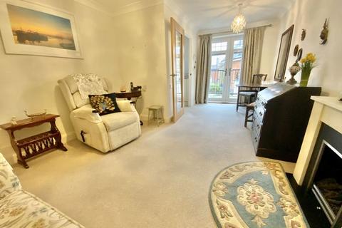 1 bedroom apartment for sale - Riverside Court, Tuckton Road, Bournemouth