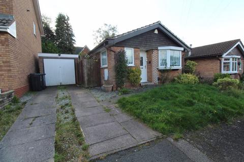 2 bedroom detached bungalow for sale - Stableford Close, Birmingham B32