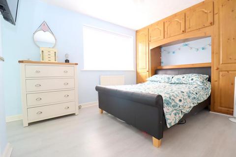 49 Cromer Way, Luton, LU2 7EE