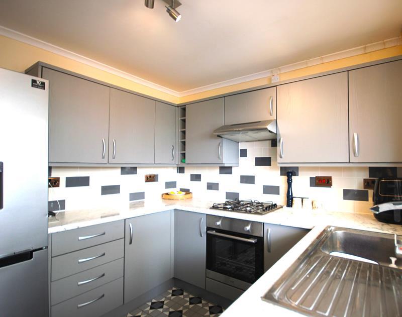 30 Jasmine Road, Malvern, Worcestershire, WR14 2 bed bungalow for sale