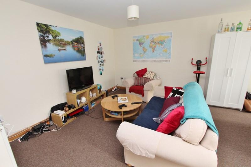 Church Road, Stoke Gifford, Bristol 2 bed property £795 pcm (£183 pw)