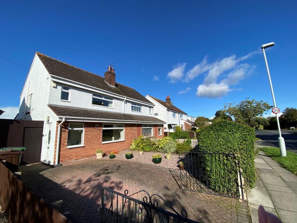 Deansgate Lane, Formby, Liverpool, L37 2 bed semidetached house for sale £260,000
